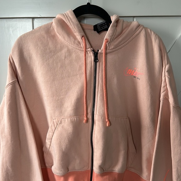 Nike Loose fit Cropped full zipped hoodie - Picture 3 of 16